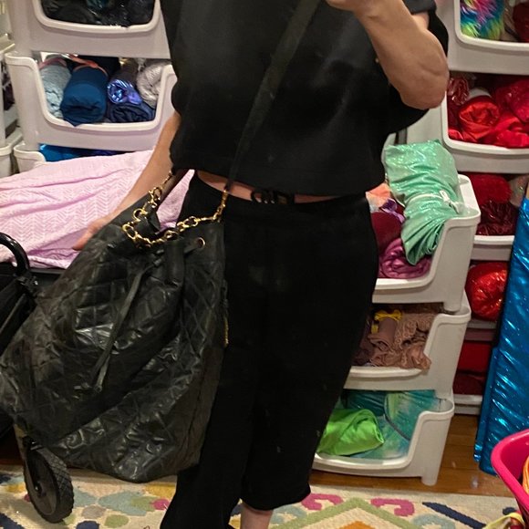 CHANEL Quilted XL CC travel bucket bag Handbag - Picture 8 of 8